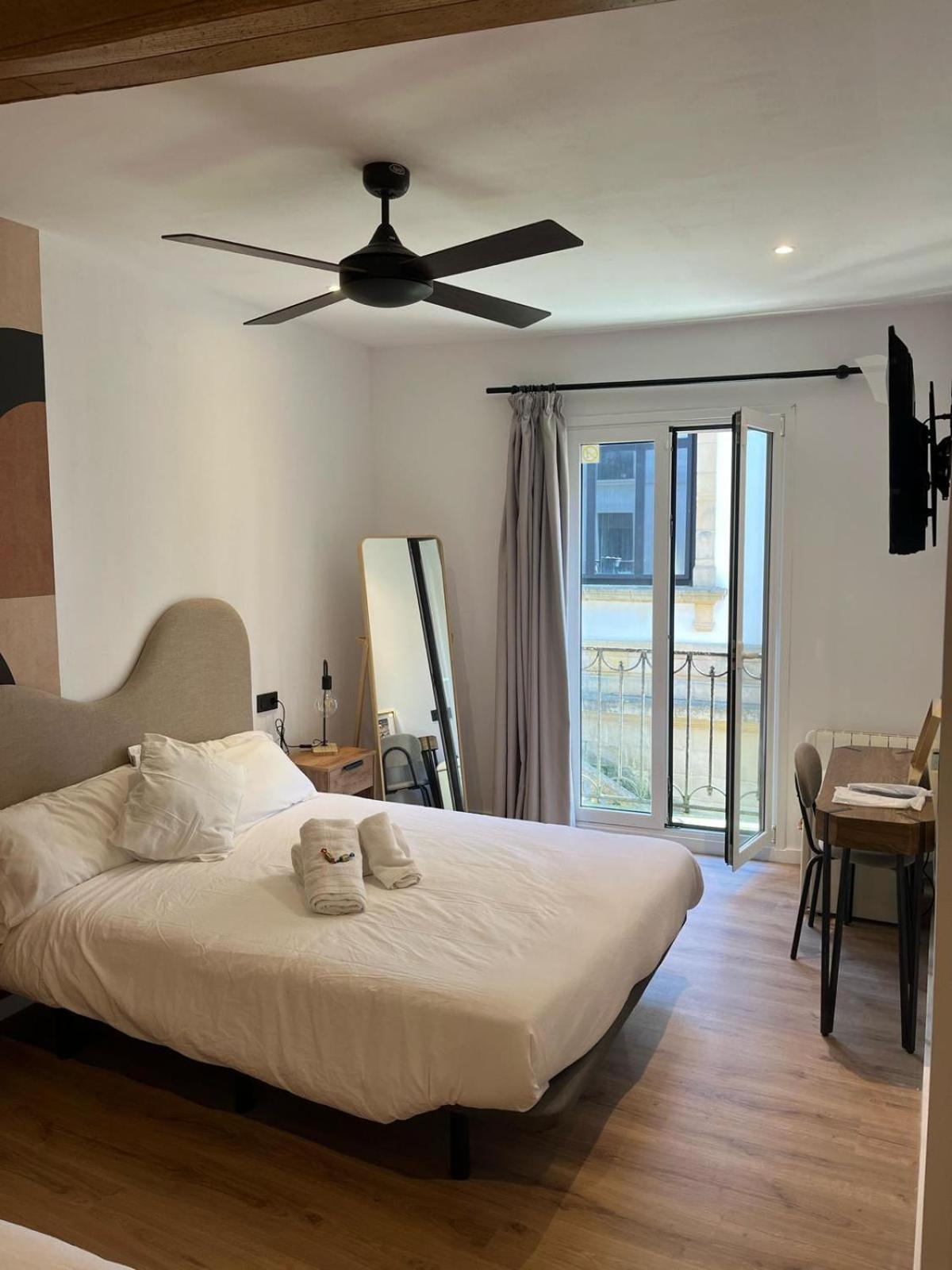 Kaixo Rooms San Sebastian Exterior photo